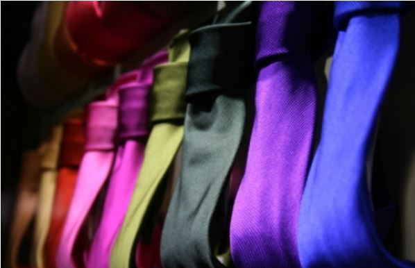 ties with solid colour