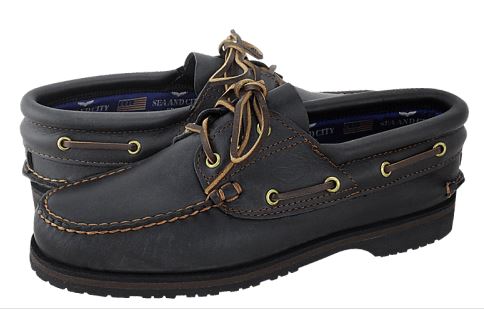 black boat shoes