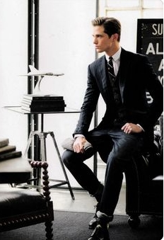 tailored-made-suit
