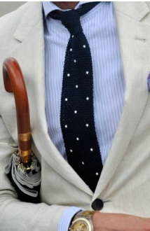 rige poukamiso-poua gravata