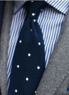 rige poukamiso - poua gravata