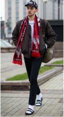 football scarf moda