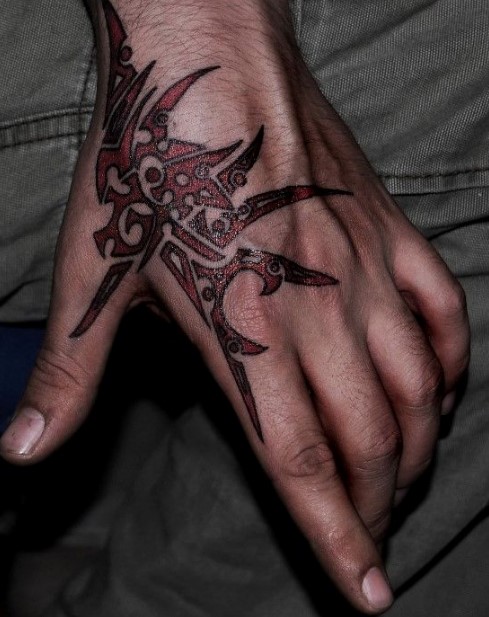 antriko tatouaz tribal sxedia