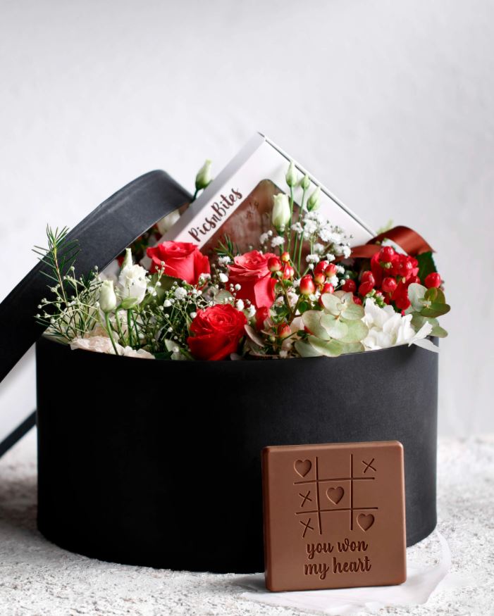 κουτί με λουλούδια