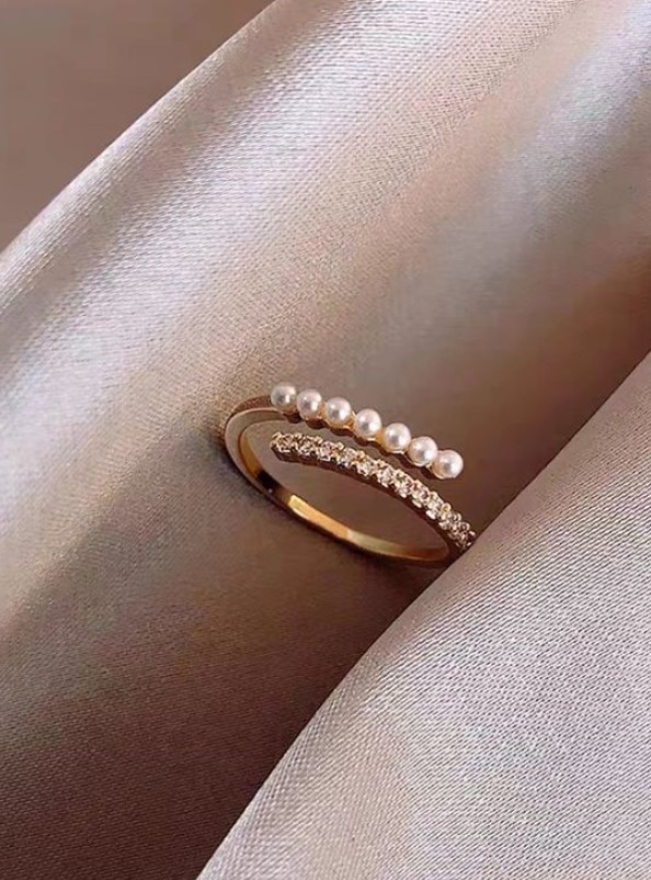 δαχτυλίδι με πέρλες