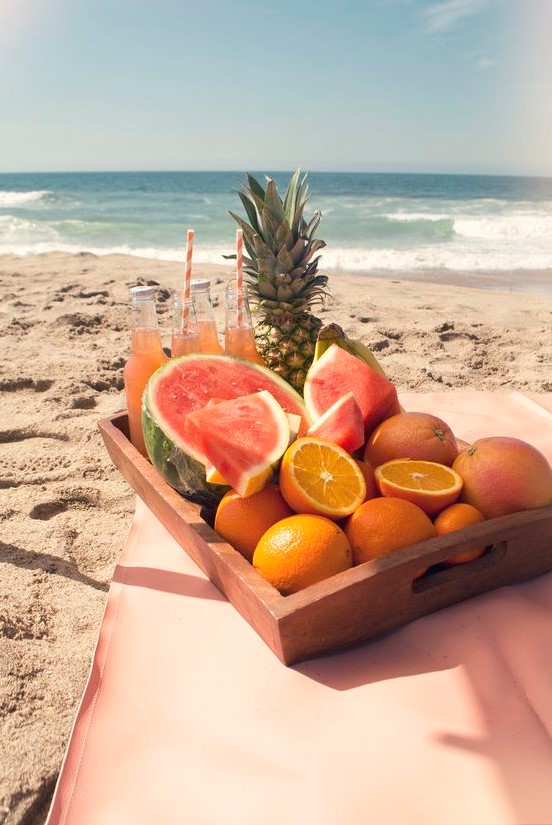 φρούτα - σνακ για την παραλία